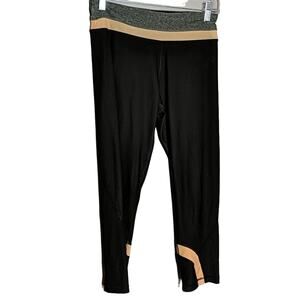 Vogo Athletica Capri Leggings, XS